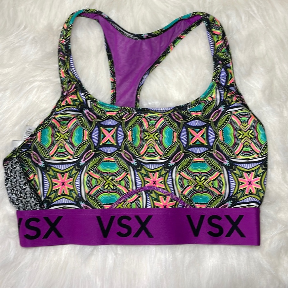 Victoria’s Secret sports bra no padding